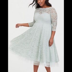 Brand new torrid special occasion mint lace dress